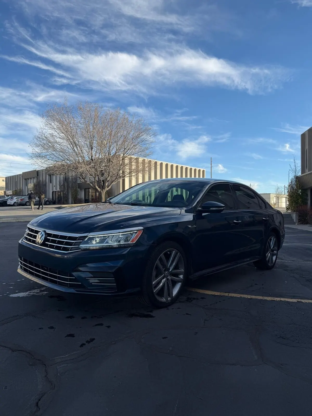 2018 Volkswagen Passat 2.0T R-Line